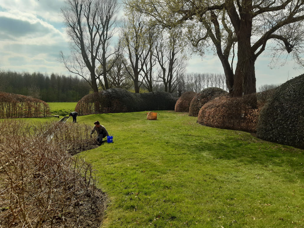 Onderhoud van een grote tuin